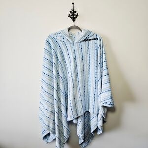 Tupperware Consultant Award Wearable Hooded Bath Blanket One Size Plush Poncho